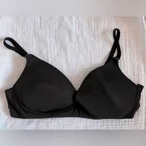 Motherhood Maternity Nursing Bra Size 40C- Black Colour Wireless Boning On Sides